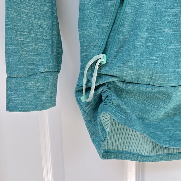 THE NORTH FACE Dynamix Hoodie - Picture 3 of 8